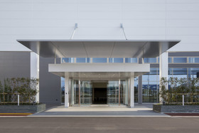 karaksa Spring hotel Kansai Air Gate