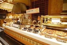 Oriental Hotel Universal City