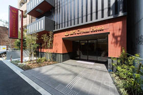 Kuromon Crystal Hotel