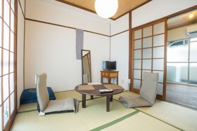 Life House Shinsaibashi Osaka Castle