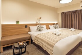 Lite House Shinsaibashi IV