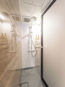 Lite House Shinsaibashi IV