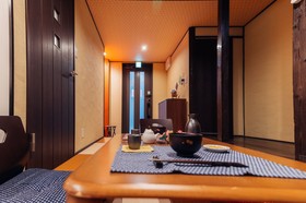 Local stay in Namba