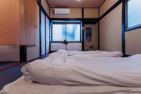 Local stay in Namba