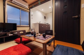 Local stay in Namba