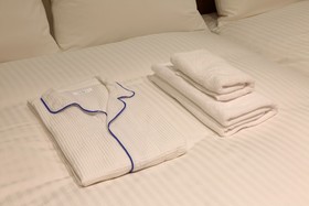 Luxcare Hotel