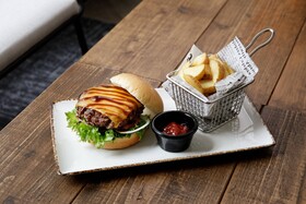 Moxy Osaka Shin Umeda