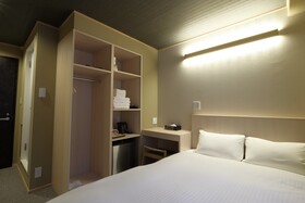 Ookini Hotels Osaka Castle Apartment