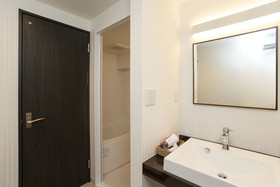 Ookini Hotels Shinsaibashi Nagahori Apartment