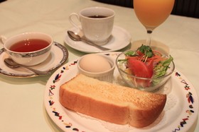 Osaka Castle Hotel