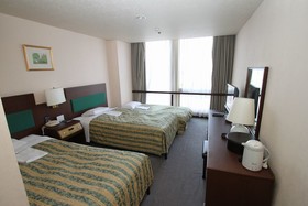 Osaka Castle Hotel