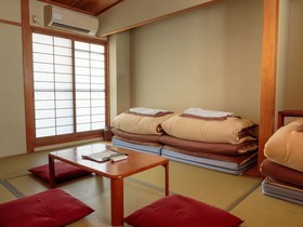 Osaka Hana Hostel
