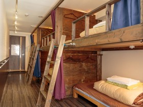 Osaka Hana Hostel