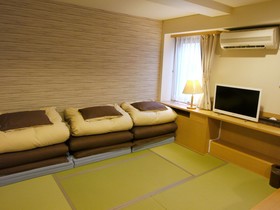 Osaka Hana Hostel