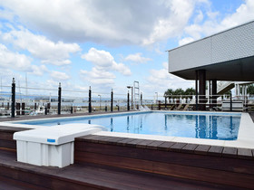 Osaka Hokko Marina Resort