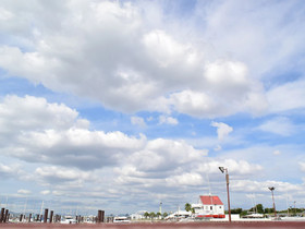 Osaka Hokko Marina Resort