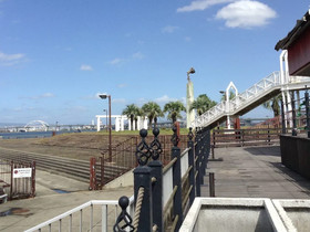 Osaka Hokko Marina Resort
