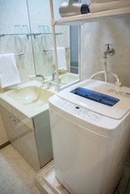 Osaka Umeda Shisax