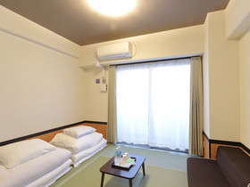 PLEIA Hotel