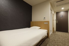 Plum Hotel