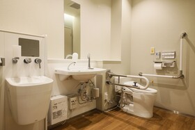 Plum Hotel