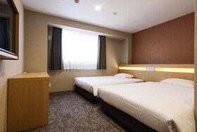 Plum Hotel