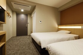 Plum Hotel