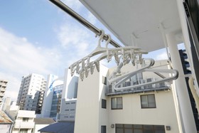 Py Building