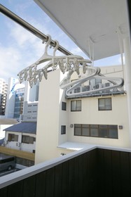 Py Building