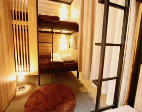 Namba Guesthouse Hive