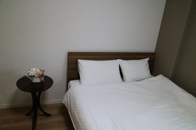 Rebanga Namba Minami Apartment