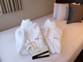 Red Roof Inn & Suites Osaka Namba Nipponbashi
