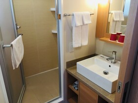Red Roof Inn & Suites Osaka Namba Nipponbashi