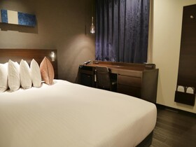 Red Roof Inn & Suites Osaka Namba Nipponbashi
