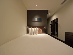 Red Roof Inn & Suites Osaka Namba Nipponbashi