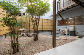 R Guest Residence Tsurumibashi