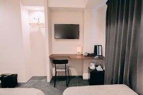R Hotel Honmachi