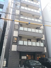 R Hotel Namba South