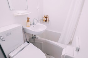 R Hotel The Atelier Shinsaibashi East