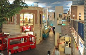 @RLiS_house Tsutenkaku