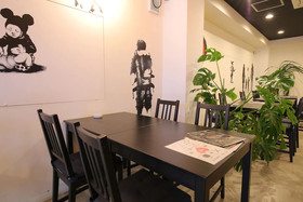 Roots Hostel