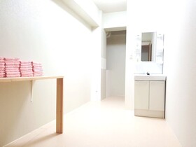 Royal Home Dormitory Hostel
