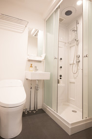 Rozy Hotel Namba