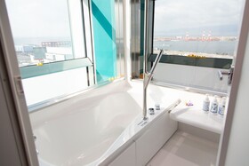 Sakishima Cosmo Tower Hotel