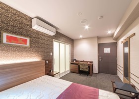 Shinsaibashi Grand Hotel Osaka