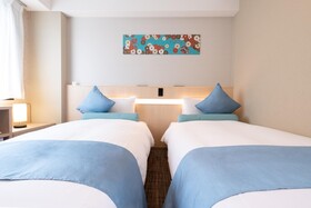 Shinsaibashi Higashi Crystal Hotel