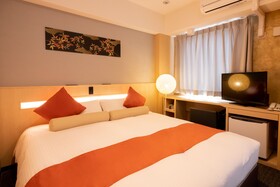 Shinsaibashi Higashi Crystal Hotel