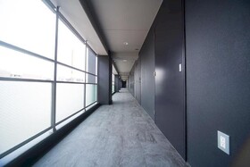 Shinsaibashi Higashi Crystal Hotel