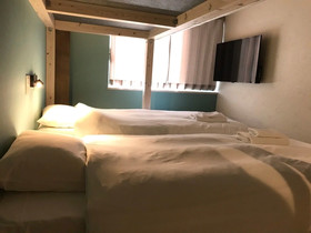 Shinsaibashi House