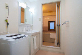 Shinsaibashi Midtown Apartments
